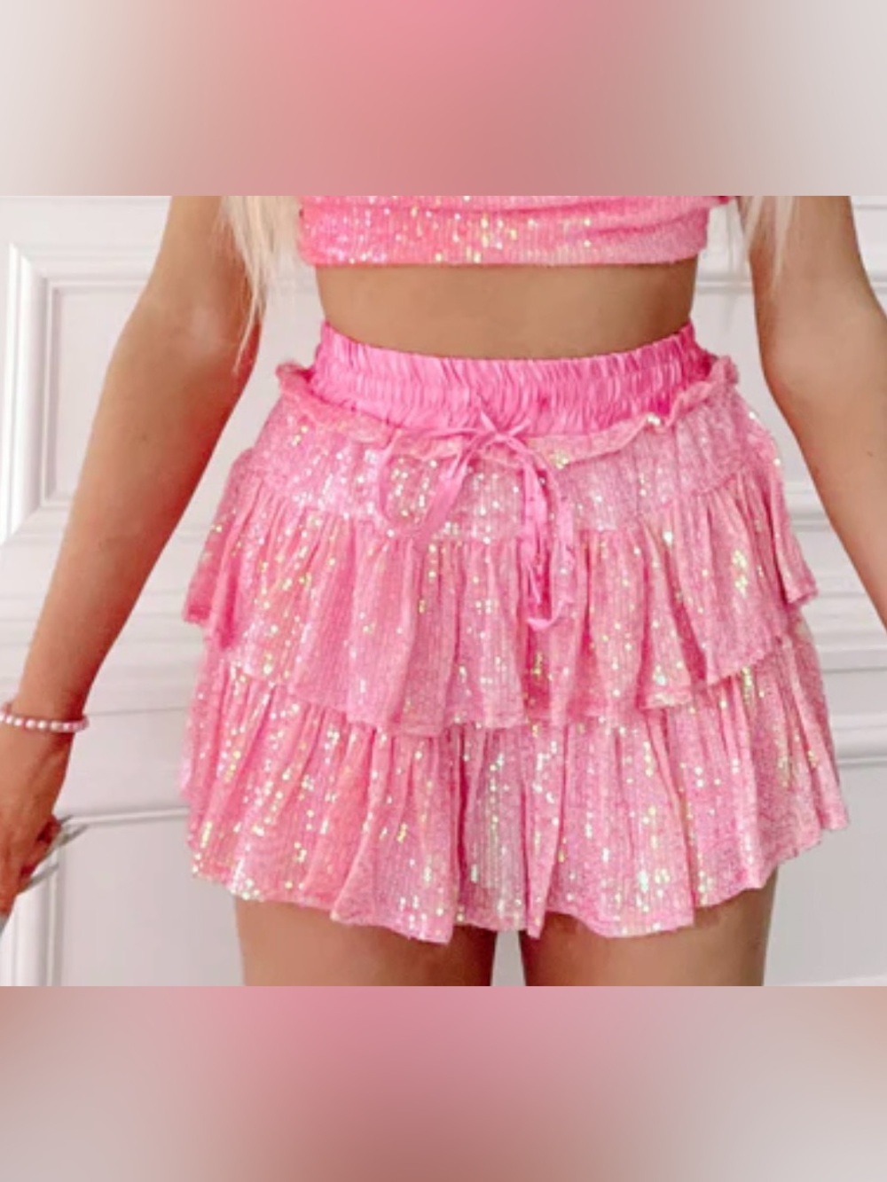 Sassy Shortcake Flirtatious Sequin Pink Ruffle Skirt. Size M. NWT